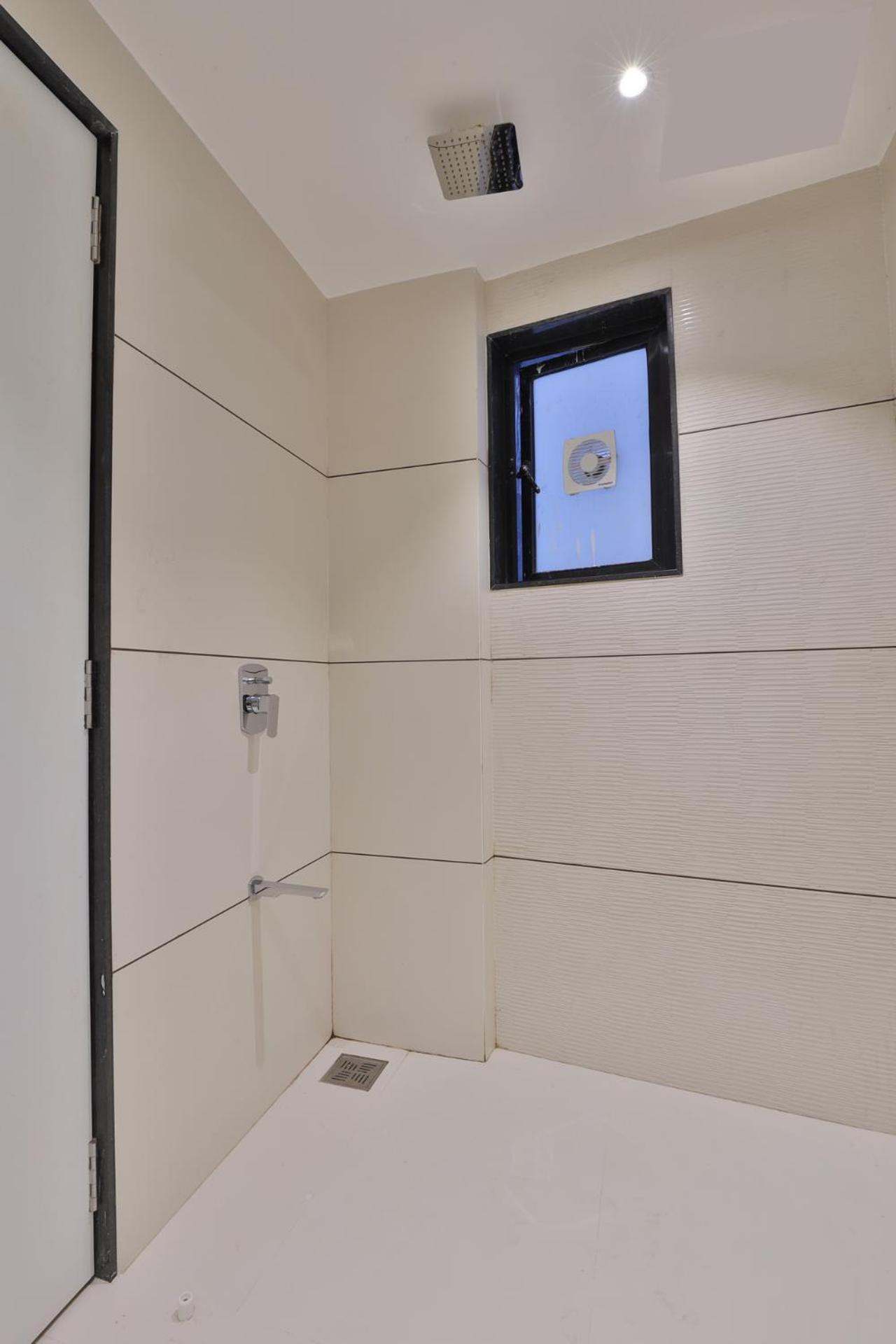 Hotel Elements Сурат Экстерьер фото